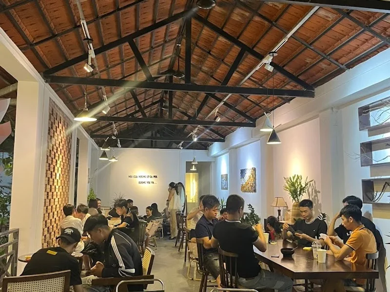 Trốn Cà Phê _ Hưng Yên