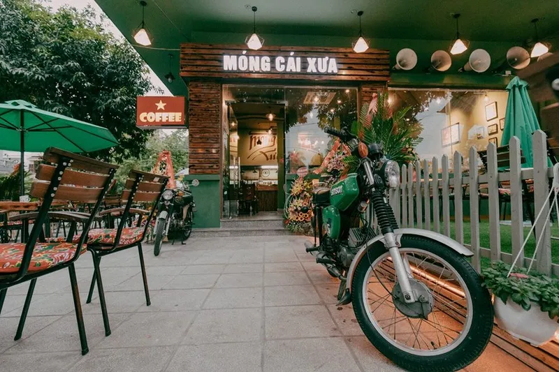 Cafe Móng Cái Xưa