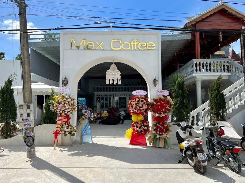 Max Coffee