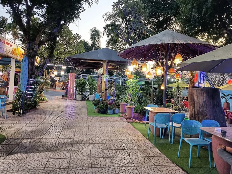 Quán Cafe Suối Đá