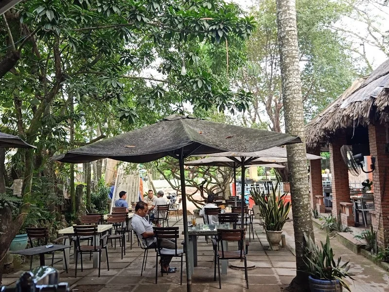 Cà Phê Vườn Cau