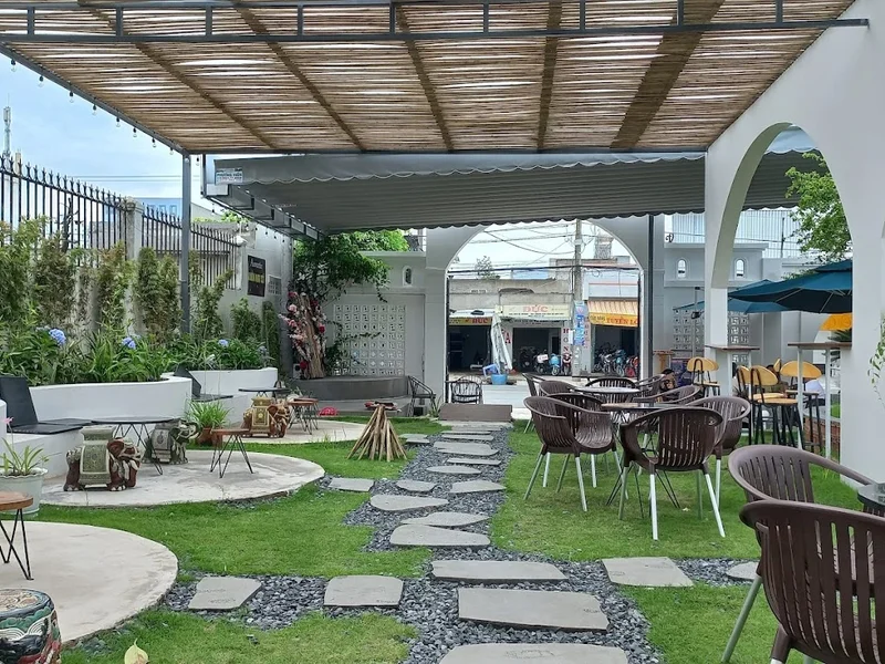 VƯỜN MAI CỔ Tea & Coffee