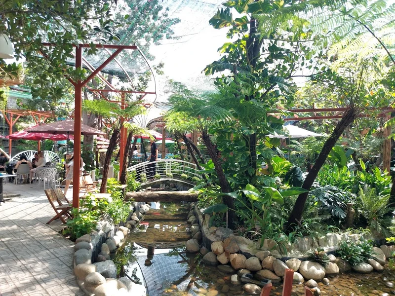 Vườn Nhiệt Đới Coffee