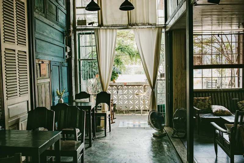 QUÁN CAFE GẦN CẦU RỒNG CÓ VIEW SÔNG HÀN VỀ ĐÊM CỰC ĐẸP