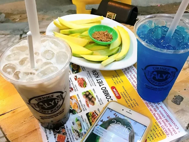 Trà Sữa - Cafe FALYN (Food and Drinks)