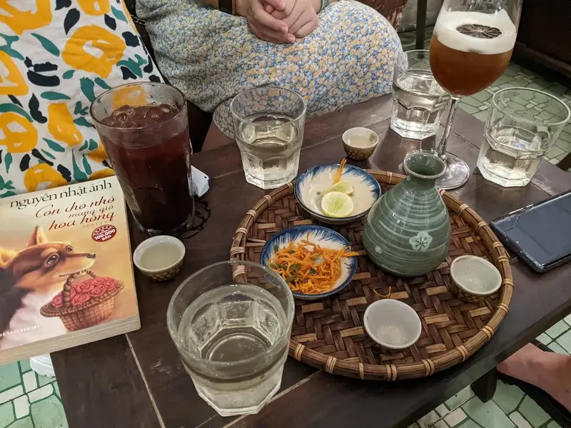 Trà Quán Góc Nhà Tụi Mình