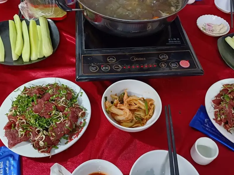 Nhà hàng lẩu ngựa Khương Duy 2