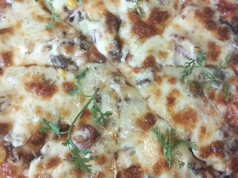 Pizza Day's Huy Phát