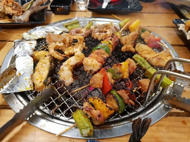 Chuỗi Buffet Lẩu và Nướng Cô 3 Còi_ Cần Thơ