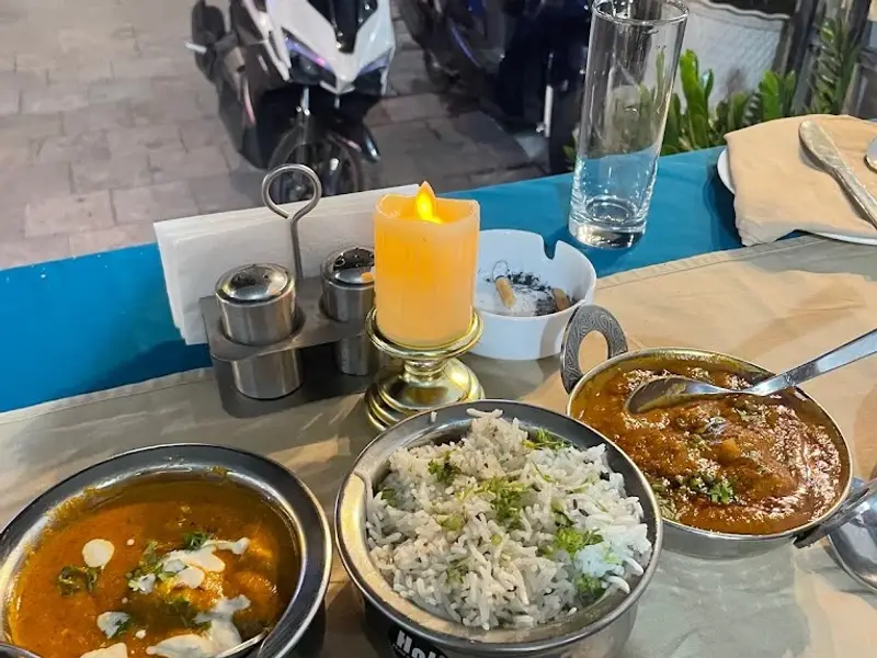 Maharaja Lounge - Authentic Indian 100% Veg Restaurant