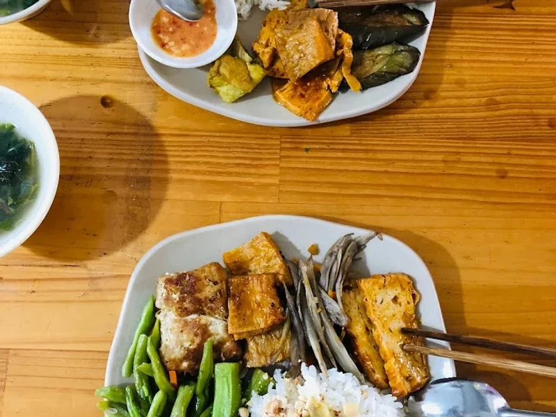 Tiệm Cơm Chay Tịnh Duyên