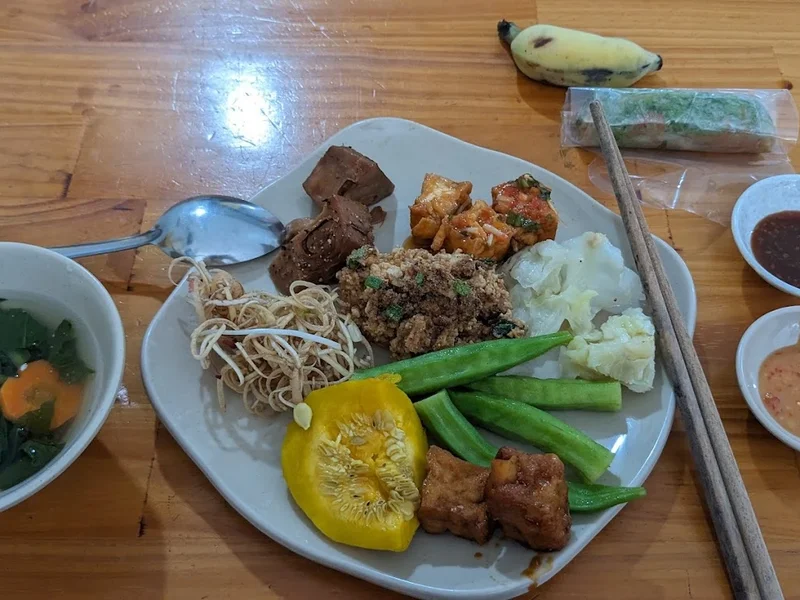 Cơm chay tự chọn Bồ Đề Chay