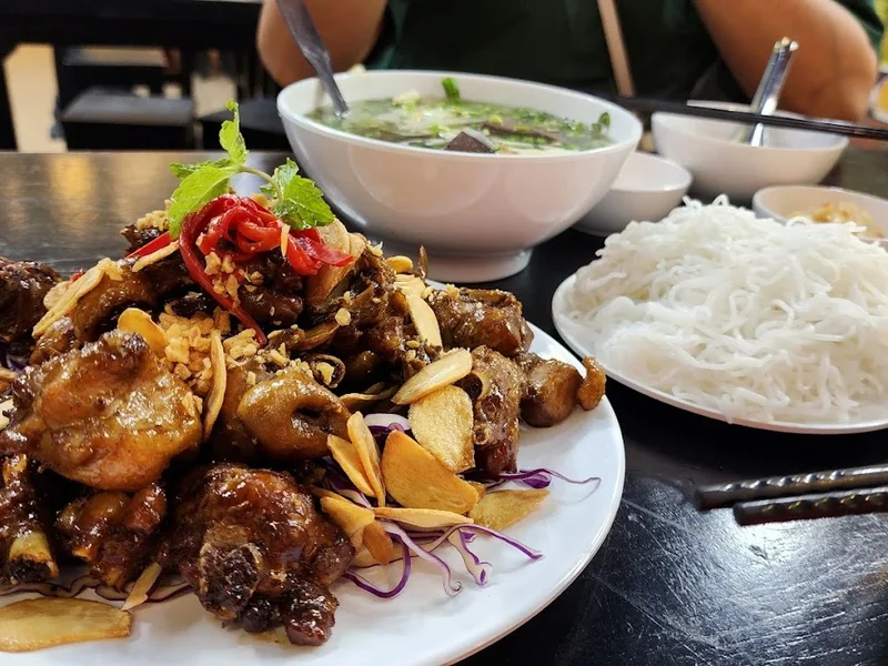 Trang - Ngan Cháy Tỏi Phú Quốc