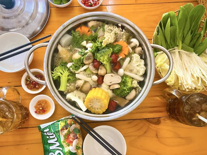 Lẩu Chay Chế Út Châu Đốc