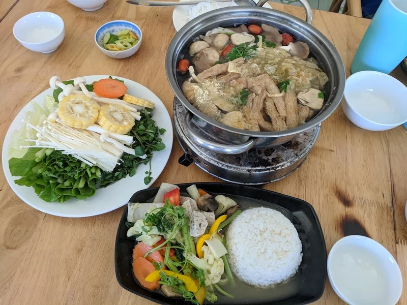 Quán Thuần Chay Hương Sen