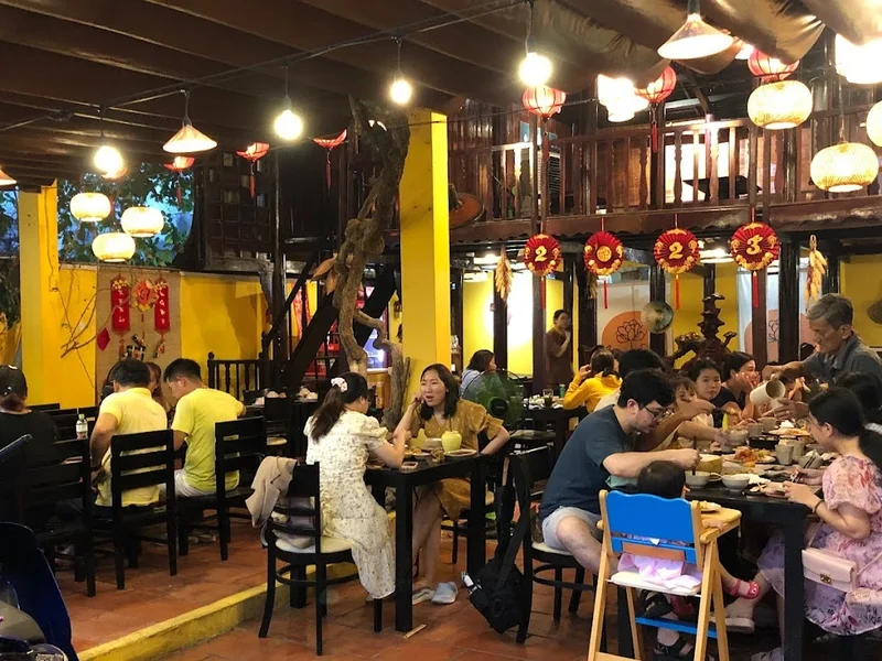 Nhà Hàng Chay Nấm Rơm