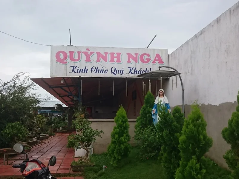 Quán ăn Quỳnh Nga
