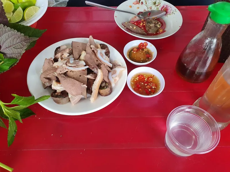 Cháo lòng Hùng Vương cũ (Tiên Hương)