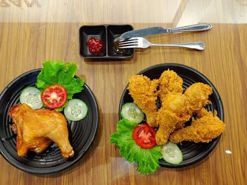 Tiệm Gà rán Halloween Vĩnh Phúc