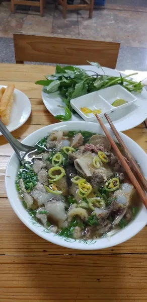 Phở gánh Hà Nội ( Pho in Shoulder poles )