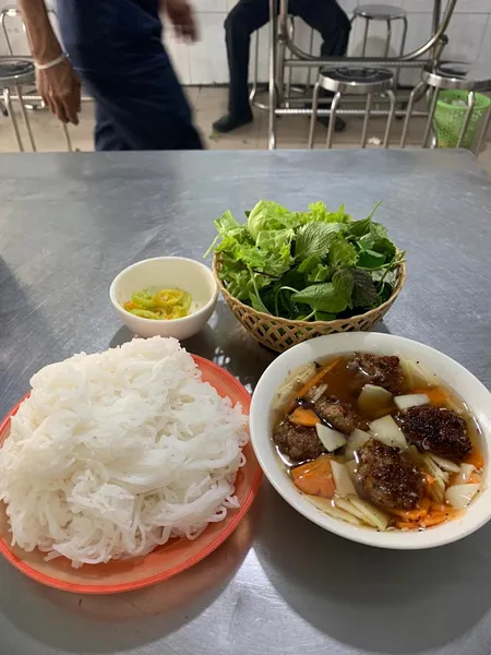 Bún chả Hà Nội Phương Mai