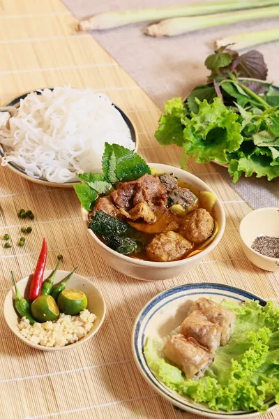 Bún Chả Mái Lá