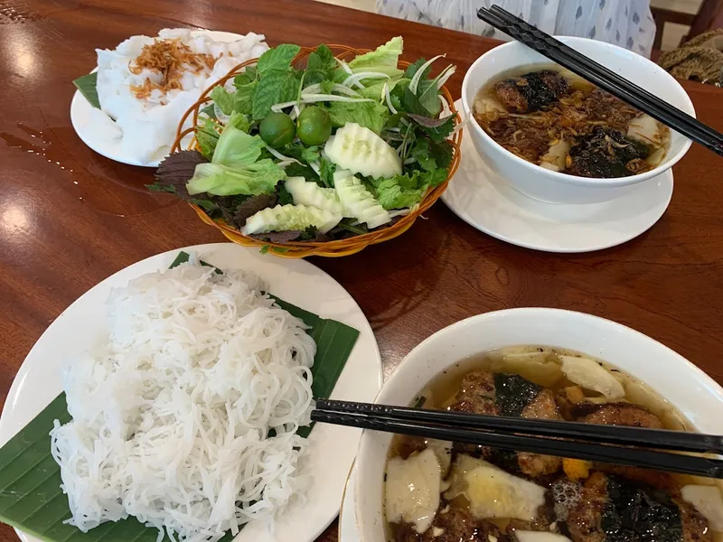 Bún chả Sinh Từ