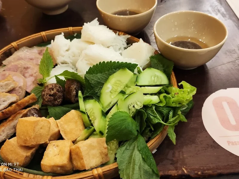 Ẩm thực Gánh - Bún đậu mắm tôm (141 Đống Đa)