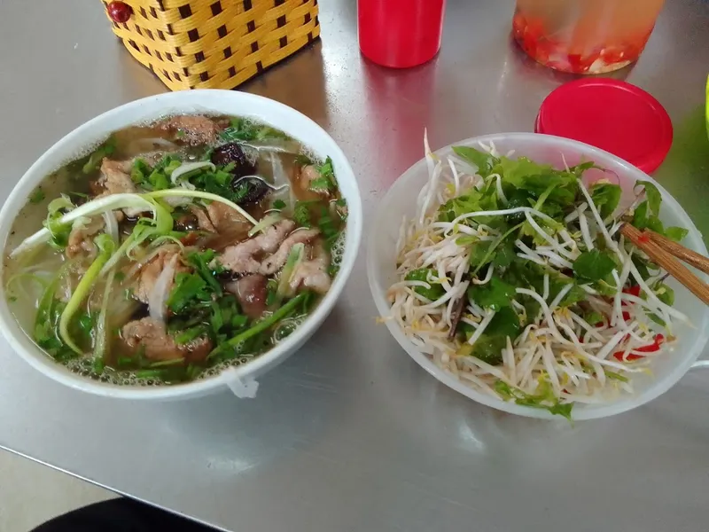 Chung Mười - Phở gan cháy