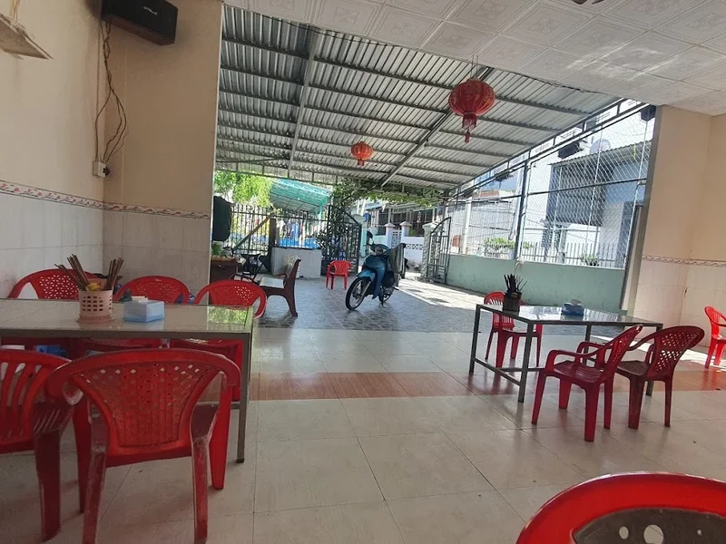 Phương Đông quán