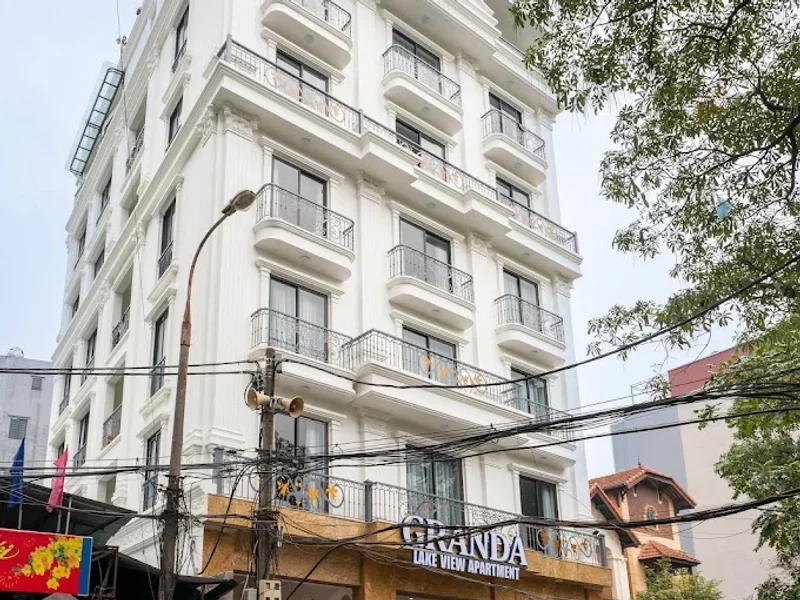Granda Lake View Hotel & Apartment