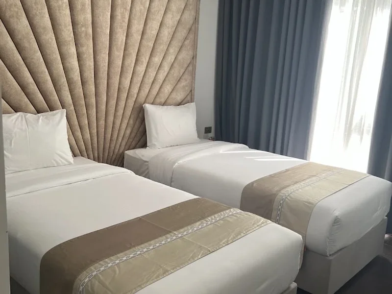 Royal Lotus Hotel