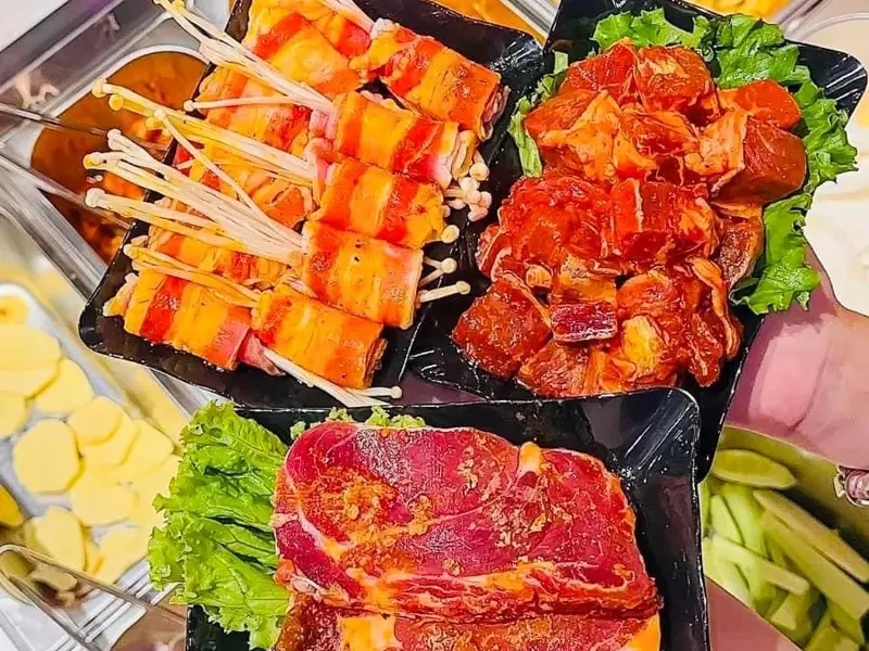 Bee Buk - Buffet Lẩu Nướng 139k