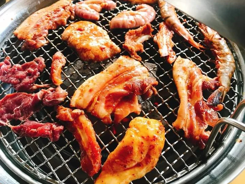 Lẩu Nướng Nhã Dẻo