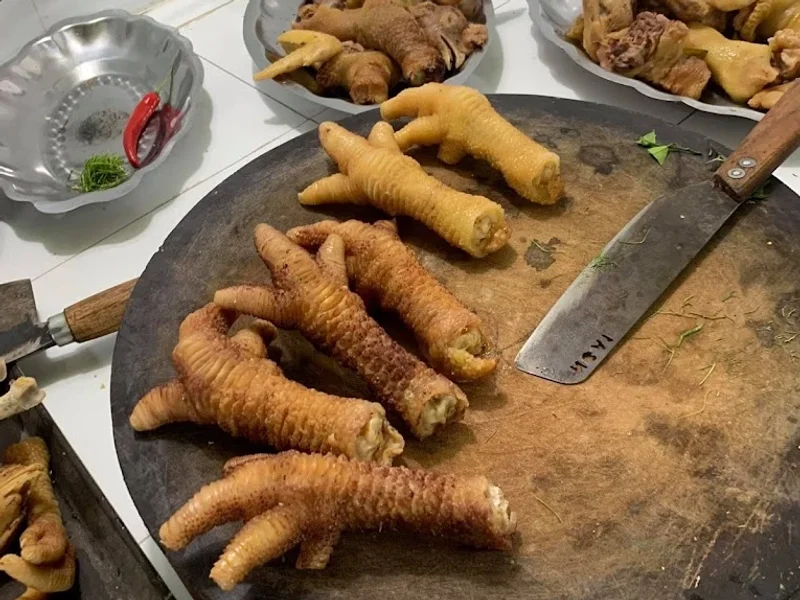 Nhà Hàng Xuân Dũng-Khoái Châu