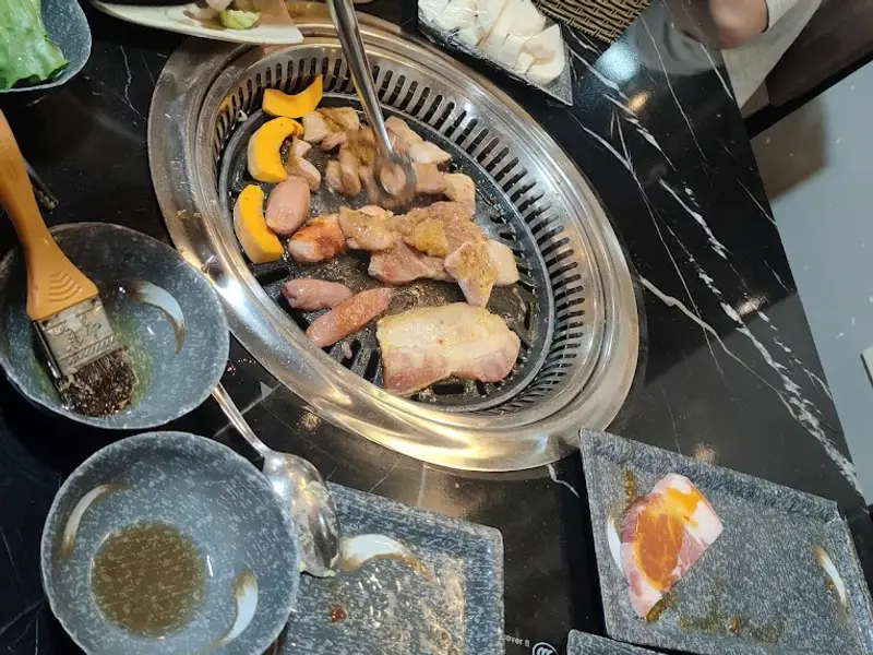 Lẩu nướng Siu Quán