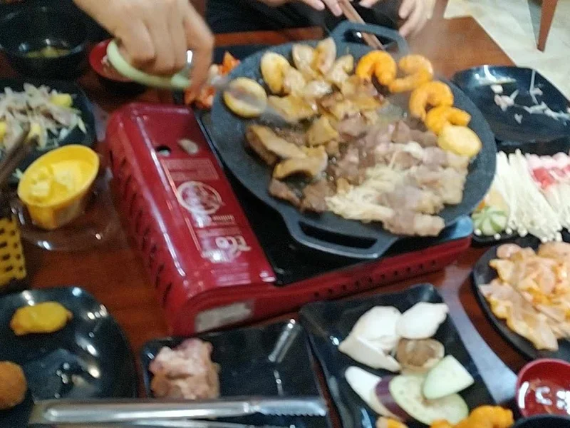 XÈOO BUFFET-Nướng Chảo Gang