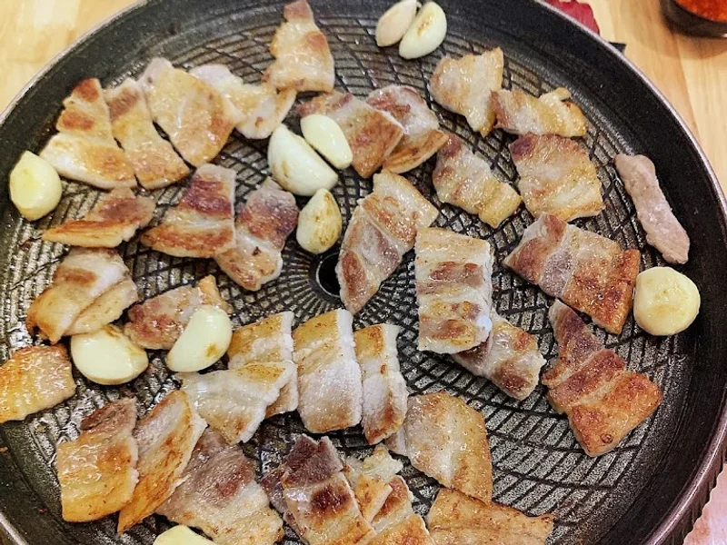 Cu Bond Quán - Bò Nhảy