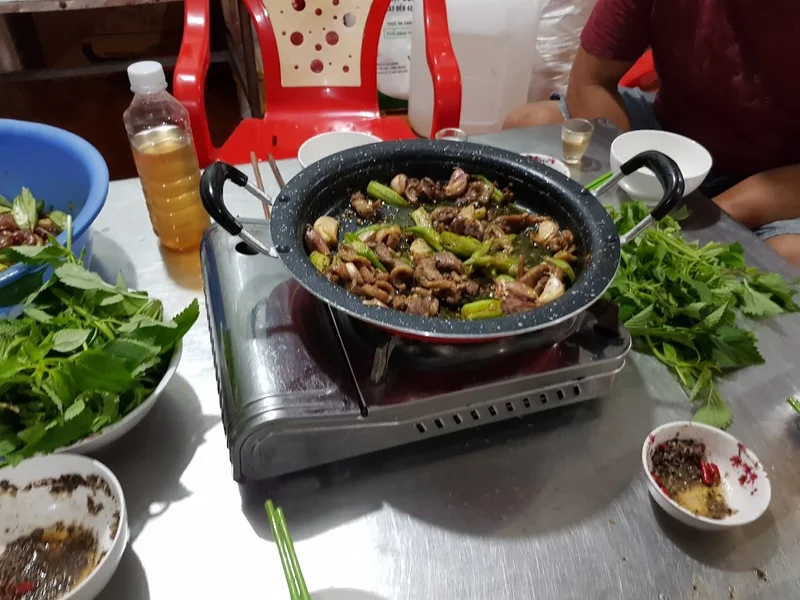 Quán nhậu chú Thắng ( A Đây Rồi)