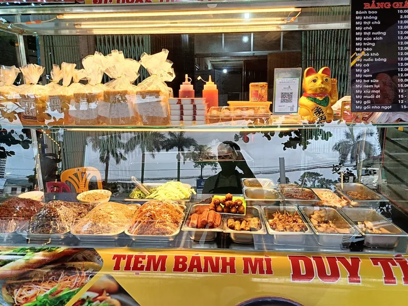 Bánh mỳ Duy Tín