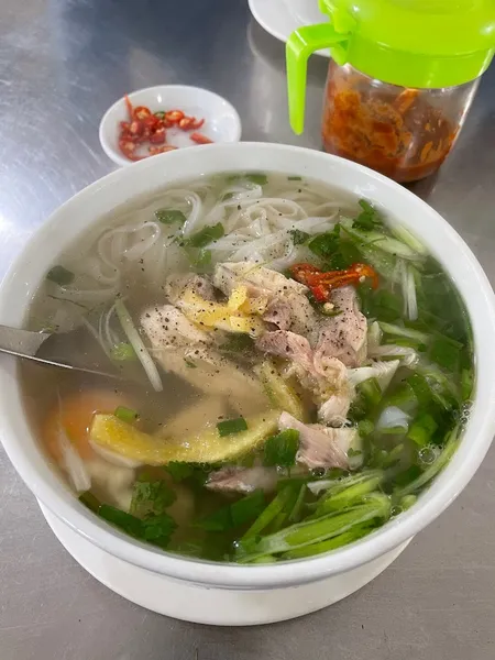 quán phở sân vận động