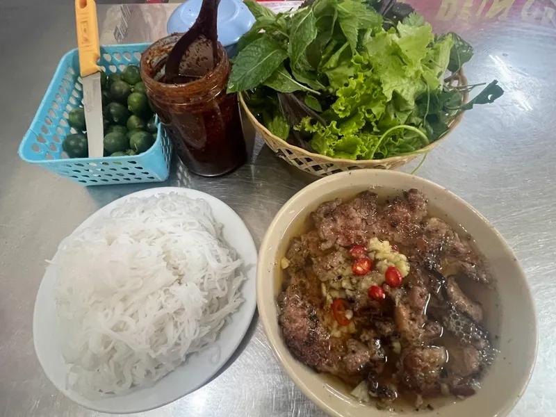 Bún chả Thu Hiền (cs2) Lê Quang đạo, từ Sơn , Bắc ninh