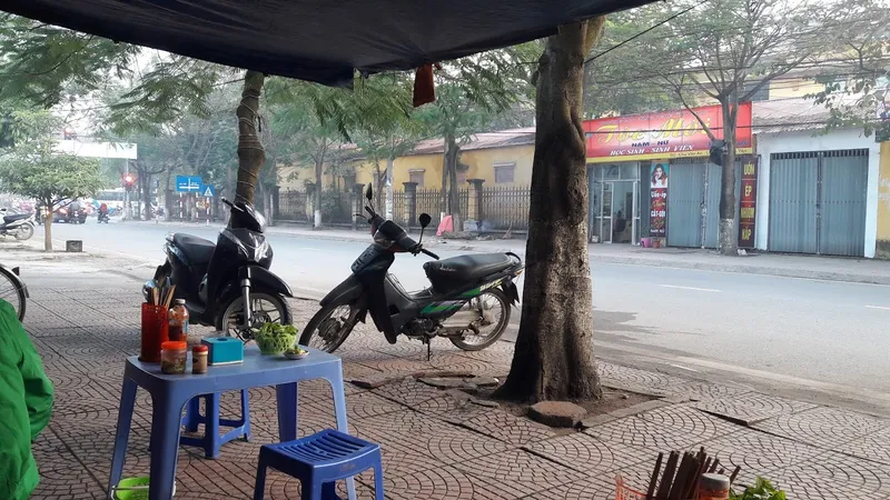 Bún Chả Tú Hoàn