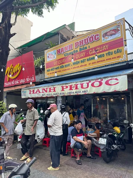 Vịt quay Hạnh Phước