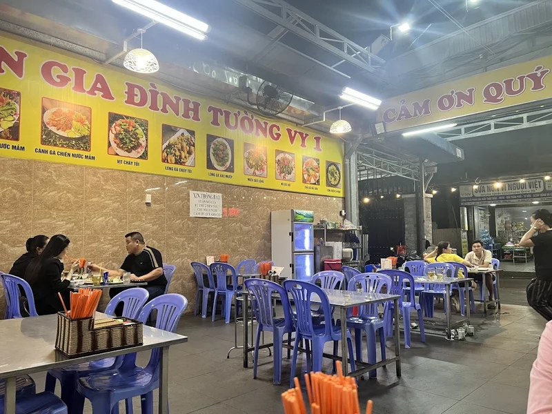 Cháo gỏi vịt Tường vy 1