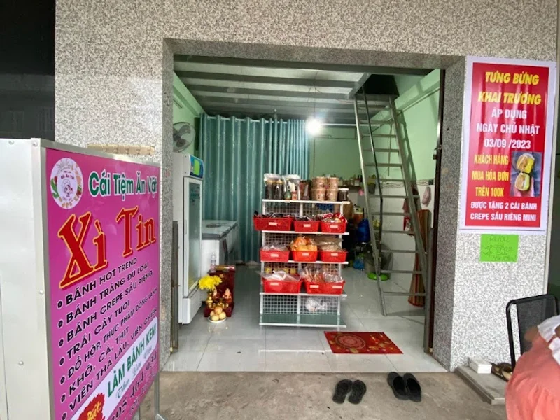 Tiệm ăn vặt Xì Tin