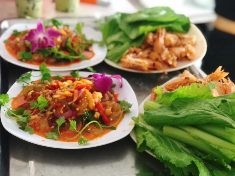 Hải sản Hoàng