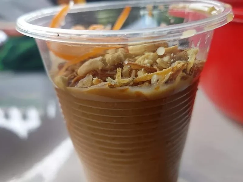 Quán ăn vặt Thúy Quyên