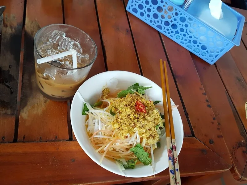 Bún Kèn Út Lượm
