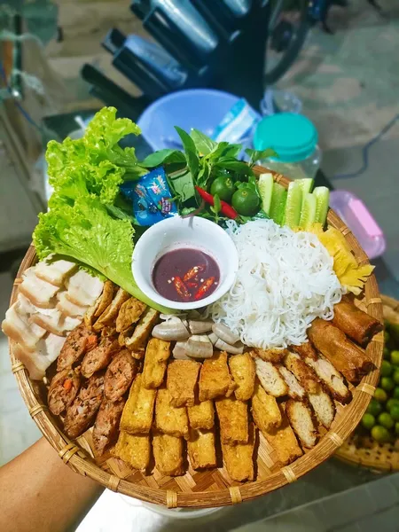 Tiệm trà sữa - Đồ ăn vặt - Bánh tráng nướng